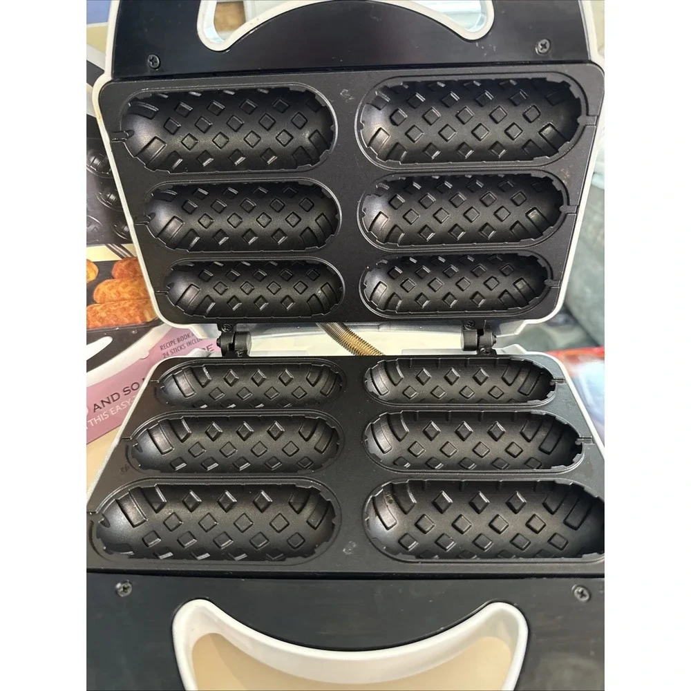 Corn Dog Waffle Maker The Original Carnival‎ Treat Factory No-Fry Snack Machine